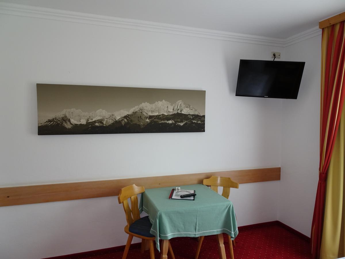 Alpenhotel Landhaus Kuechl Kirchberg in Tirol Exterior foto